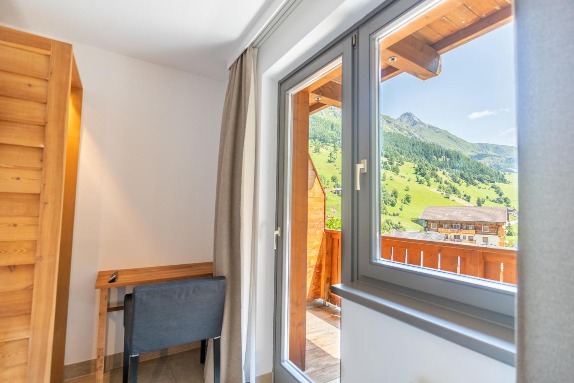 Heimat - Das Natur Resort Prägraten Esterno foto