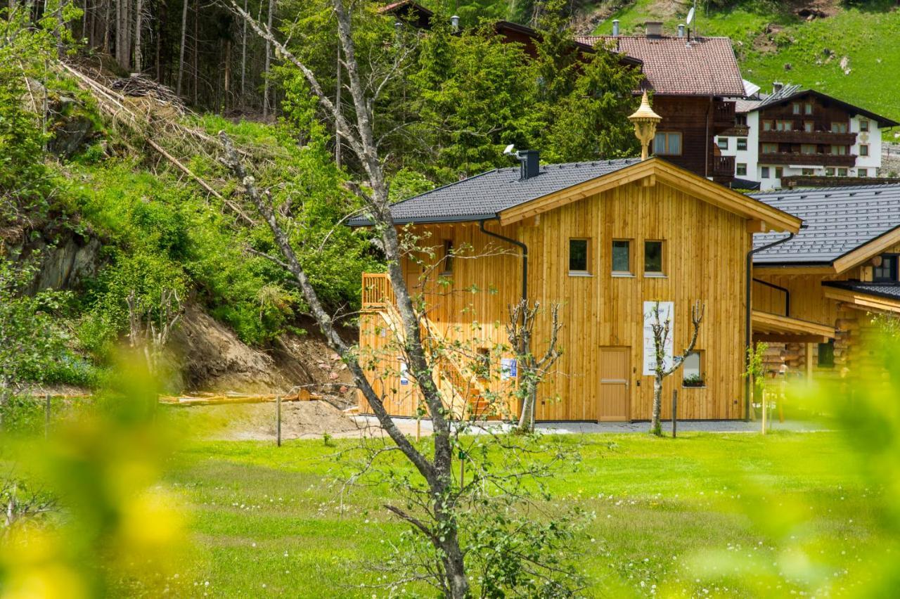Heimat - Das Natur Resort Prägraten Esterno foto